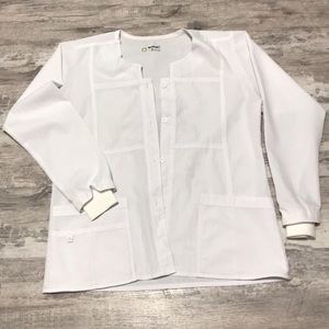 Size Large White stretchy scrub jacket by Wink 😉